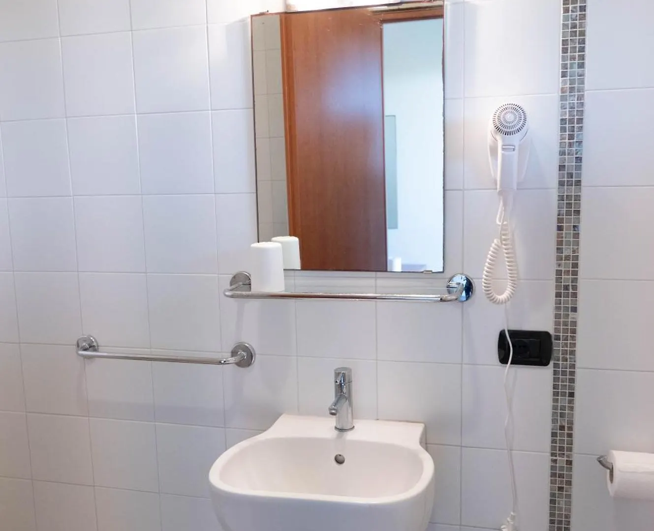 Bagno Lunezia Marina Di Carrara Hotel